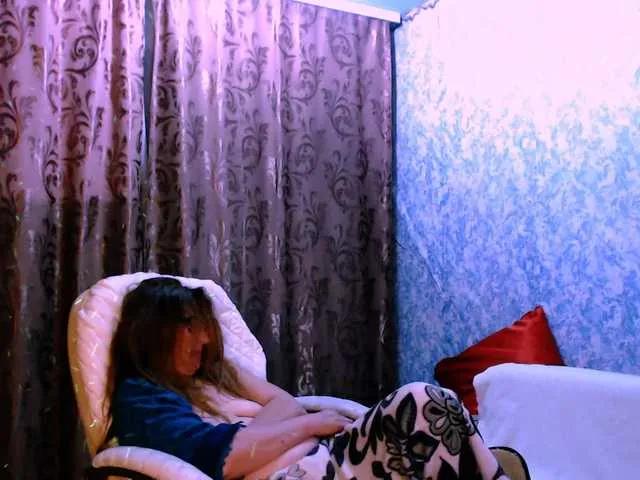 Freechat 1CrazyPussy on BongaCams