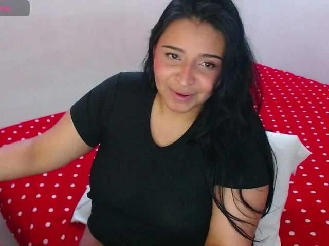 Offline Alyson- on BongaCams