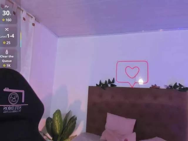 Amara-tay on BongaCams 