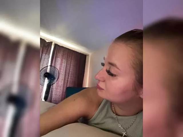 Offline BarbieandKen on BongaCams