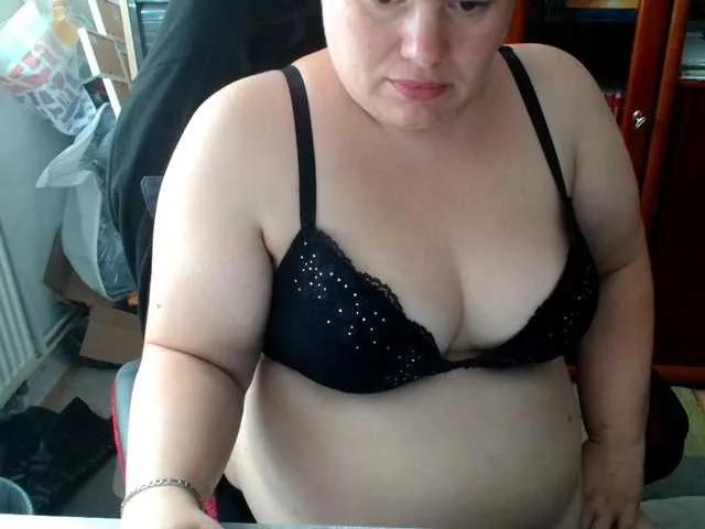 Bbwnicole5 on BongaCams 