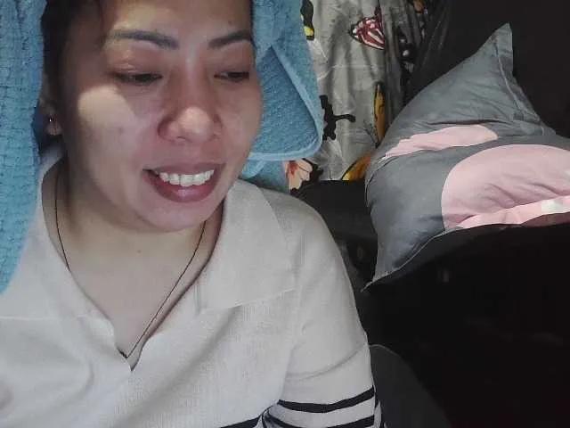 Freechat candyshane on BongaCams