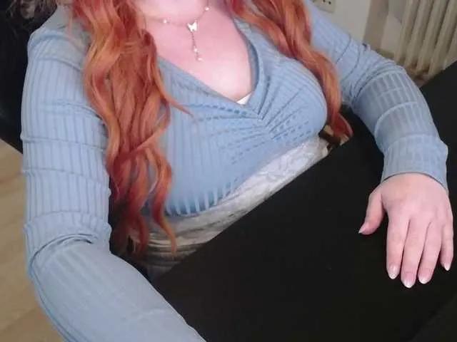 Offline Celina-Rose on BongaCams