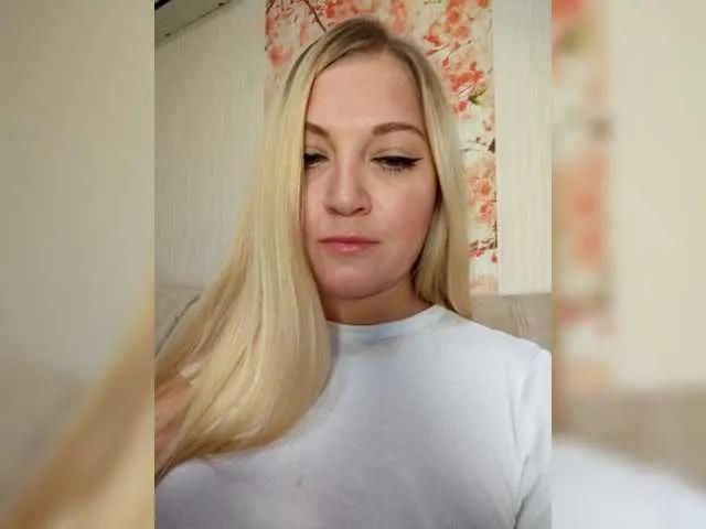 choose-me111 on BongaCams 