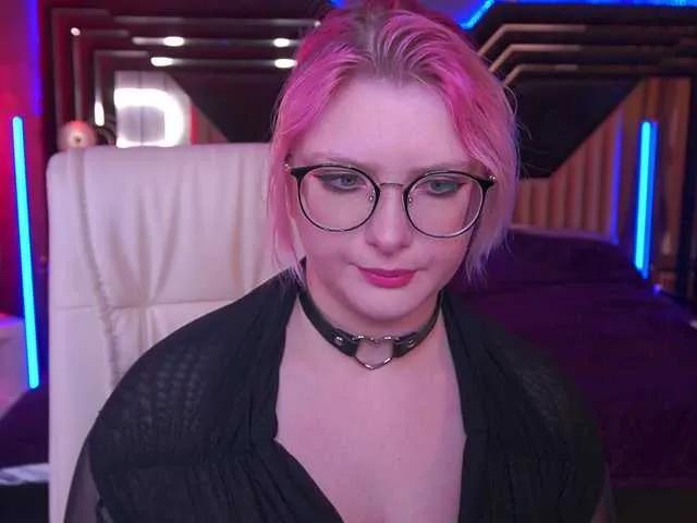 Freechat CoolTatis on BongaCams