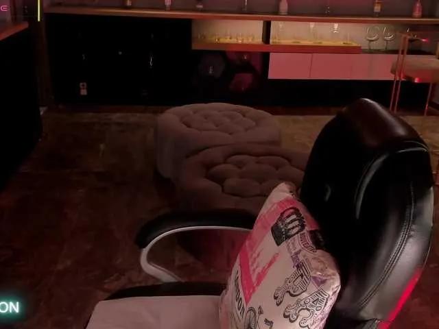 DannieSmith1 on BongaCams 