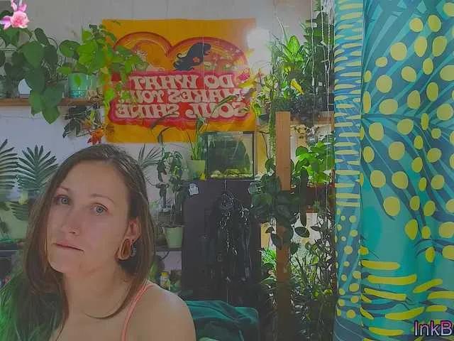 Freechat DeadButterfly on BongaCams