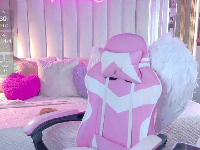 Diiamond0202 — I love that they know how to treat me like an angel and a little devil too, I love that you can suck my feet until I come, lick my nipples while you insert your fingers deep into my tight and wet pussy, my favorite tips are 11,111,1111, they always do...