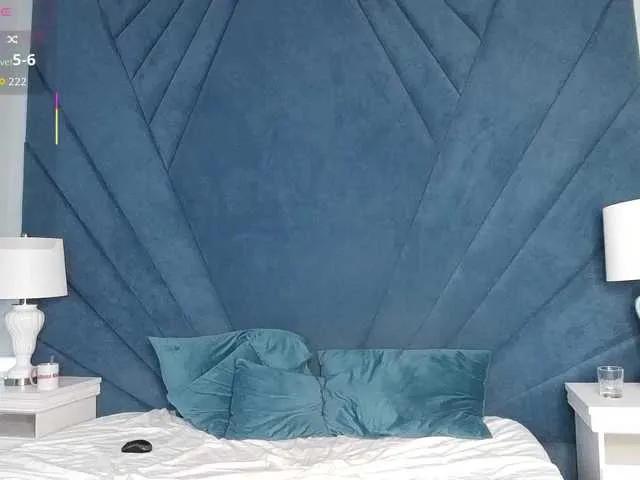 Offline Evelisse on BongaCams