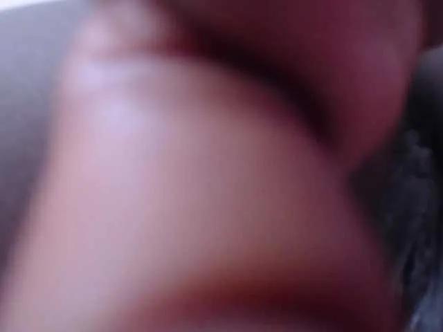 Offline goldenn-ass on BongaCams