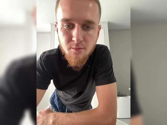 Gummy-Bears on BongaCams 