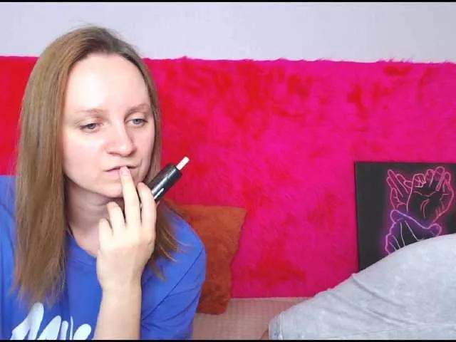 Offline HotBuns on BongaCams