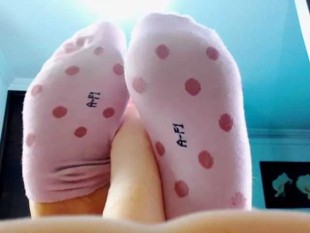 Offline julietjohnson on BongaCams