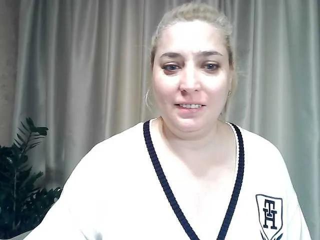 KickaIricka on BongaCams