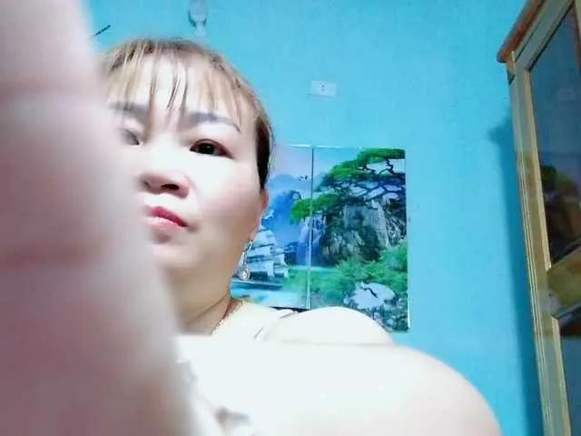 Freechat Linhanhsex2k on BongaCams