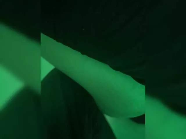 Offline Maikl69Mila1 on BongaCams