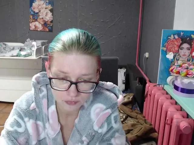 Offline malvinella on BongaCams