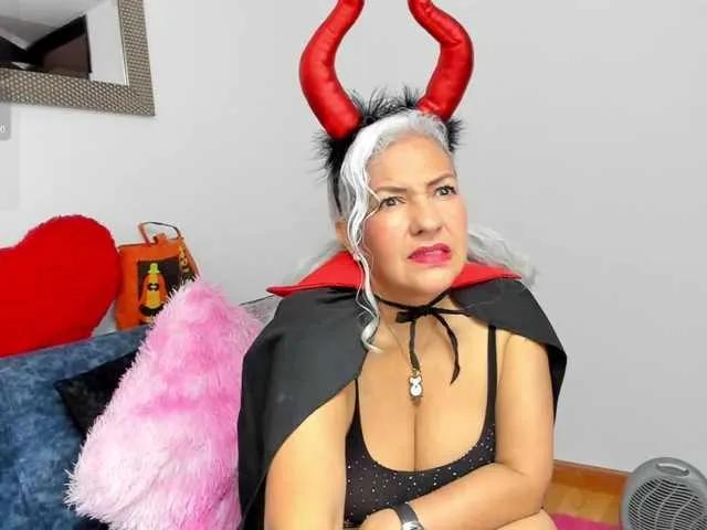 Offline marilyn70 on BongaCams
