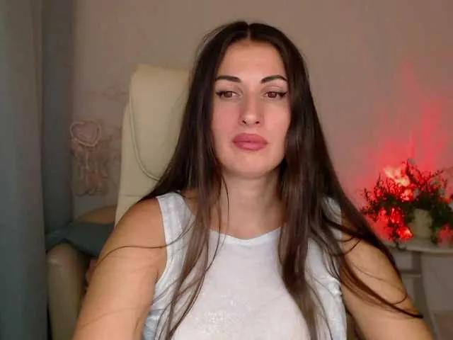 Freechat MaryMalory11 on BongaCams