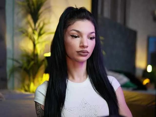 MiamiCoffee on BongaCams 