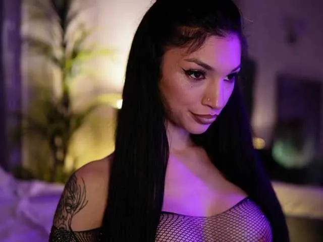 MiamiCoffee on BongaCams 