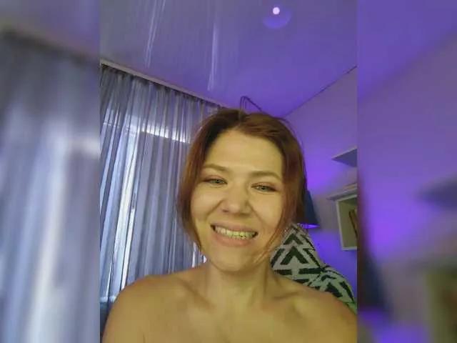 Freechat MyLittlegi on BongaCams