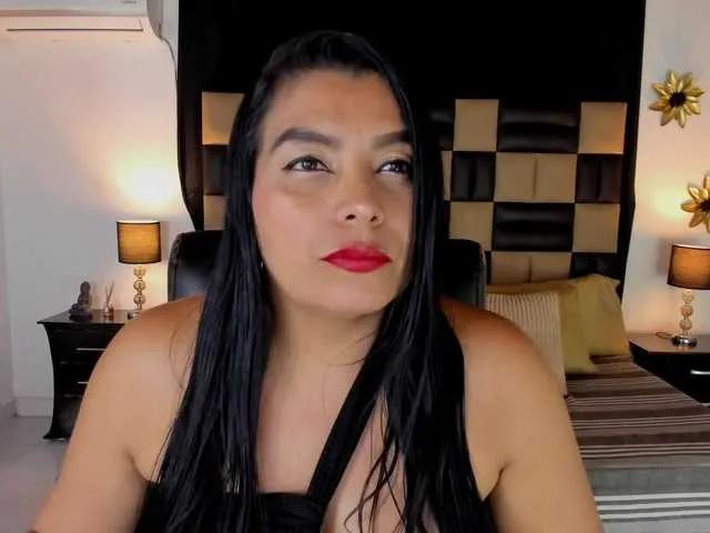 NinaGold on BongaCams 