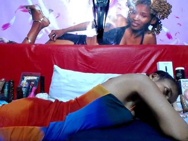 Offline Ntombie on BongaCams