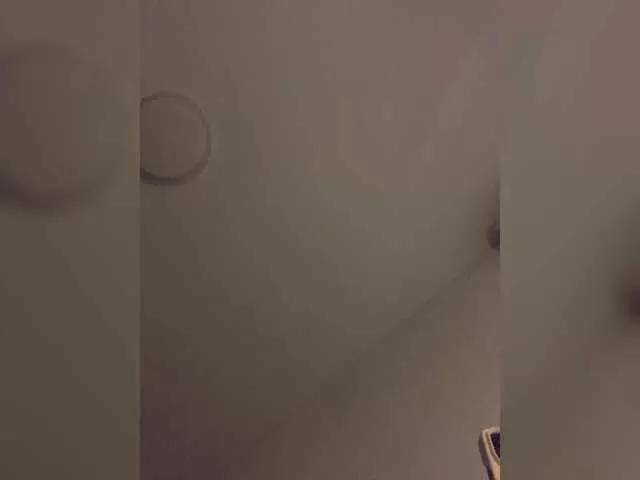 Freechat OriginalHOOLi on BongaCams