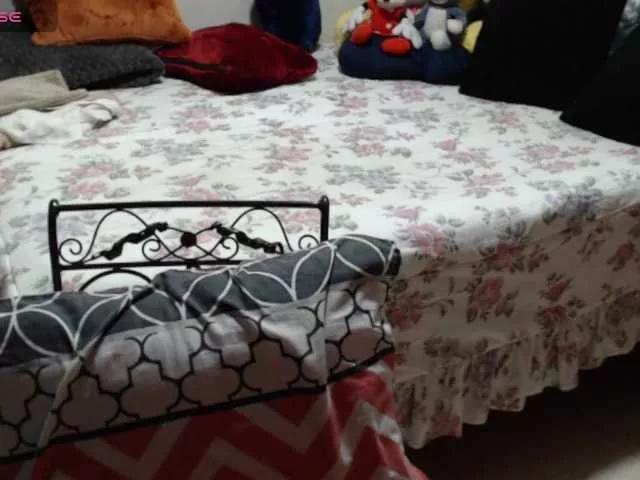 Offline paloma12 on BongaCams