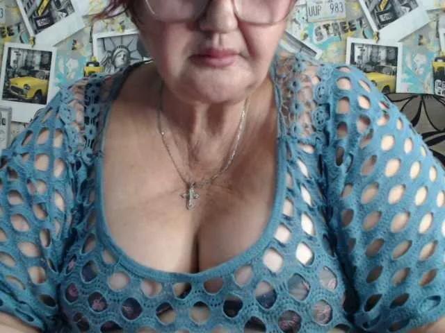 PeggySoft on BongaCams