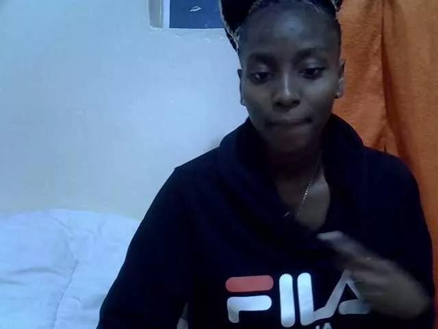 Offline Sexythiny on BongaCams