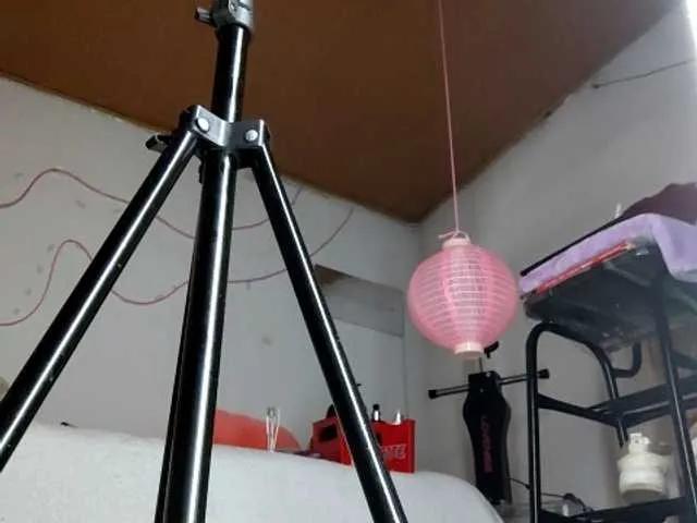 Shannon-kane on BongaCams