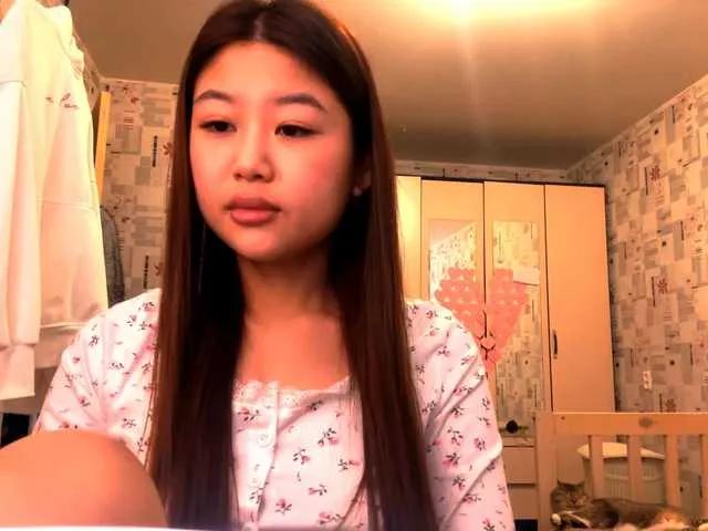 SheriseSplatt on BongaCams