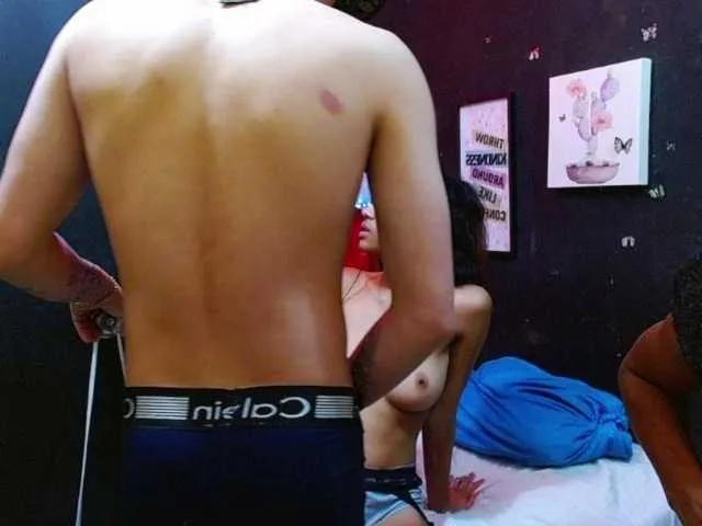 Freechat SSEXYYBITCHH on BongaCams