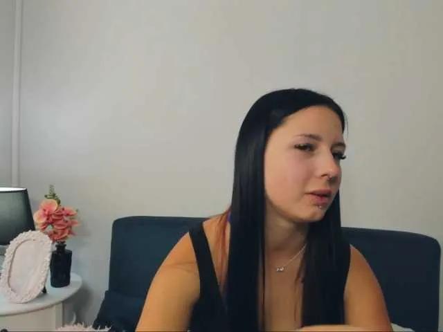 Offline TaliaDelicate on BongaCams