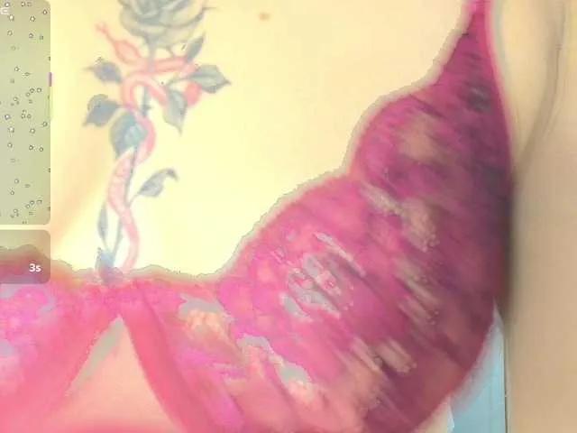 Offline taniamilan on BongaCams