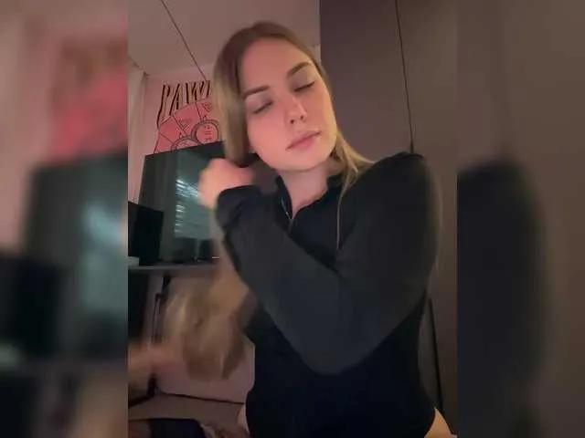 Offline Villanelle on BongaCams