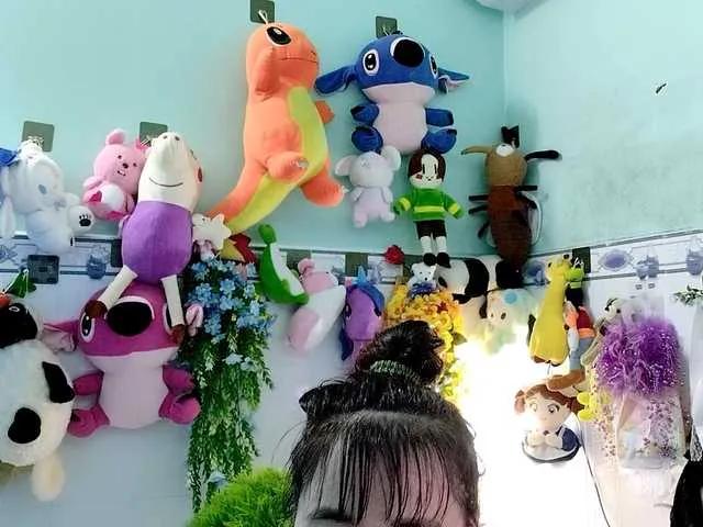 Offline Youngsee69 on BongaCams