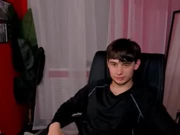 alejandro_ellias — GOAL: showing ready dick [274 tokens remaining] Welcome to my room! #new #18 #young #gay #muscle