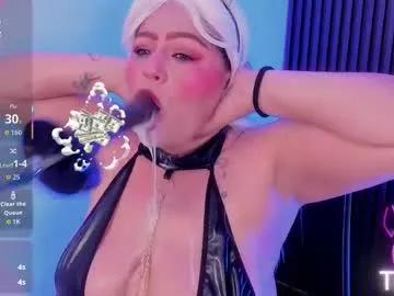 aliyahsstone —  Throat, saliva and feminine power at its highest level  #Fuckmachine #bbc #curvy #blowjob #latina #milf