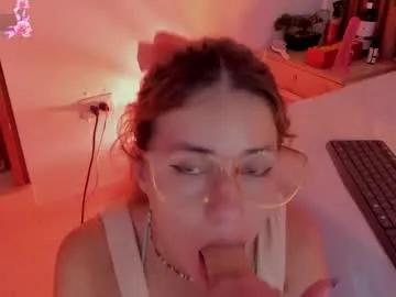 alliss_ginger_ on Chaturbate 