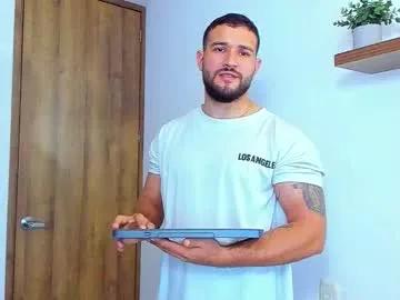 Freechat andrewdiaz_ on Chaturbate