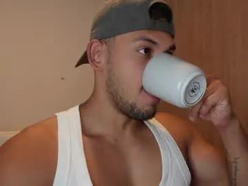 Freechat andy_weld on Chaturbate