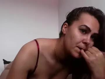 Freechat antonia1313 on Chaturbate