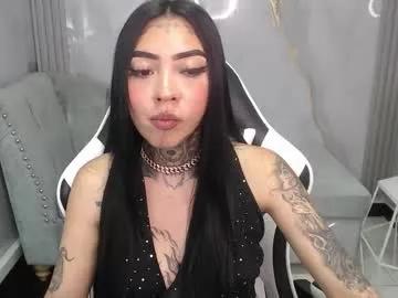ashley_blum_v — Flash  tits  [34 tokens left] Im new here  Would you like to play with me? #daddysgirl #young #piercingnipples #tattoo  #smalltits