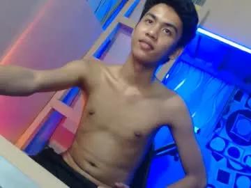 Freechat asian_ainsley69 on Chaturbate