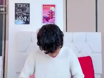 axel_evanss — GOAL: GET NAKED [69 tokens remaining] Welcome to my room! #young #femboy #18 #twink #bigcock