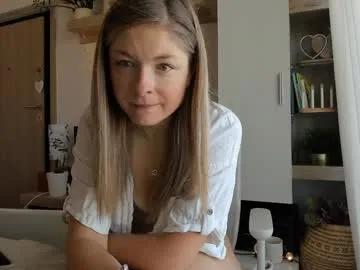 Freechat bestgirl_ofthe_neighborhood on Chaturbate