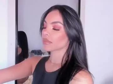 Freechat blackywhiite on Chaturbate